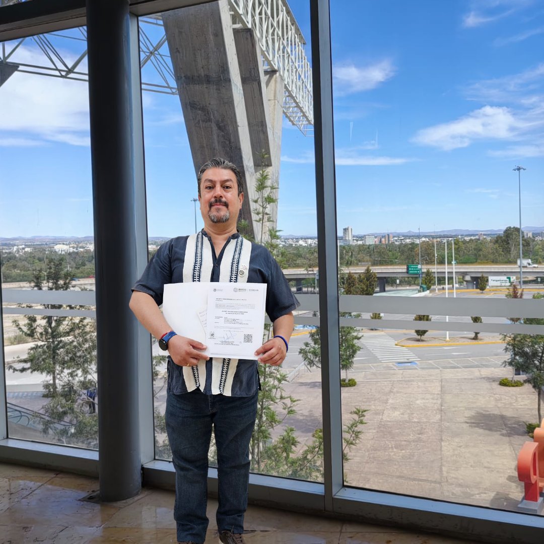 REAI_SLP's tweet photo. La Secretaría de Desarrollo Económico a través del REAI felicita a Talento Feng Consorcio, S. de R.L. de C.V. por la revalidación de su licencia inmobiliaria.

¡Gracias por cumplir con tu obligación como agente inmobiliario con registro! https://t.co/gY2eozNHWT