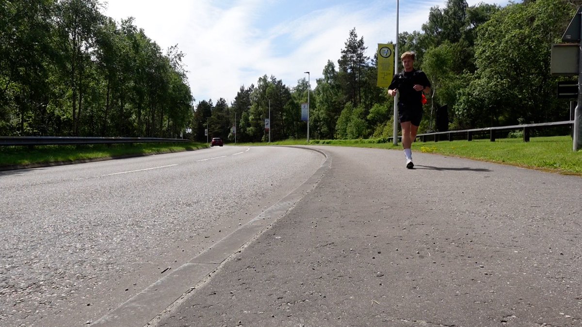 40 miles from the finish. Almost 900 miles covered now. 

Penultimate video out now on YouTube. 

I cannot wait to go home.