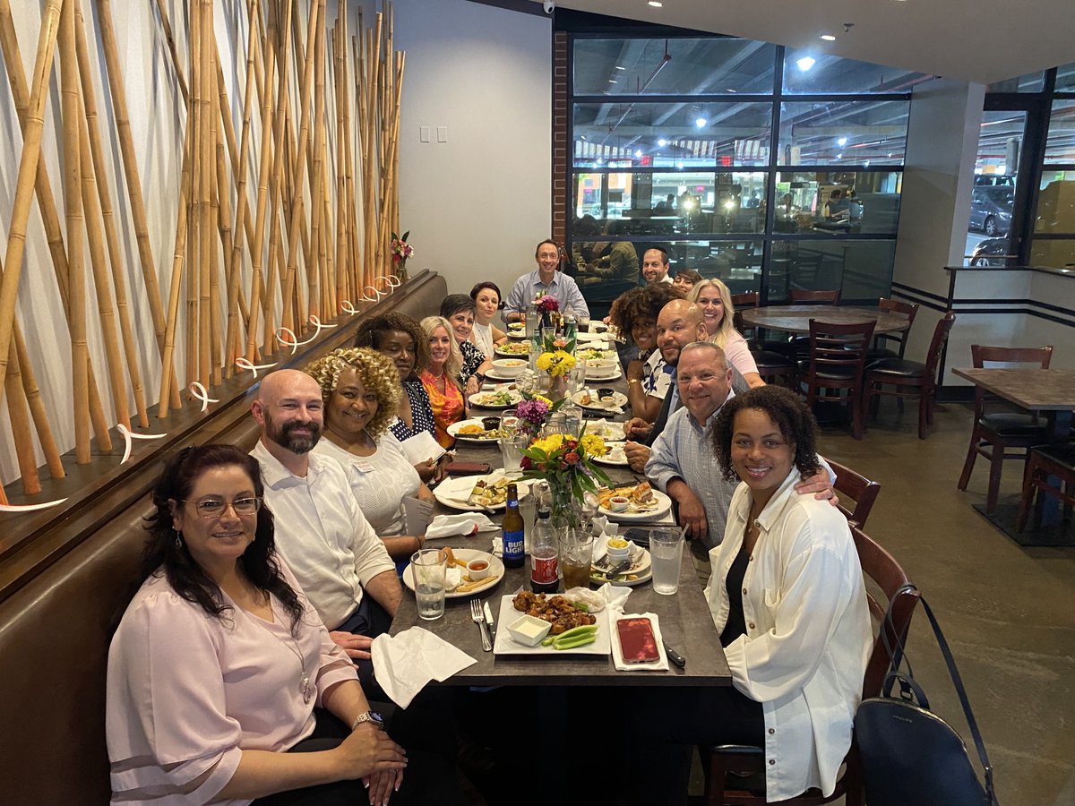 ArcturusCare's tweet photo. Our team had a wonderful dinner with the Care Network skilled nursing facilities team! Together, we're committed to providing exceptional care for their residents. 

#ArcturusHospice #CareNetwork #QualityCare #Partnership #HealthcareCommunity #Hospice https://t.co/iXv8U3oefF