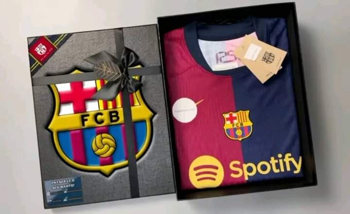 Tocapilotes's tweet photo. -X: No sé que regalarte.?

-Yo: https://t.co/Fd12bco9fi