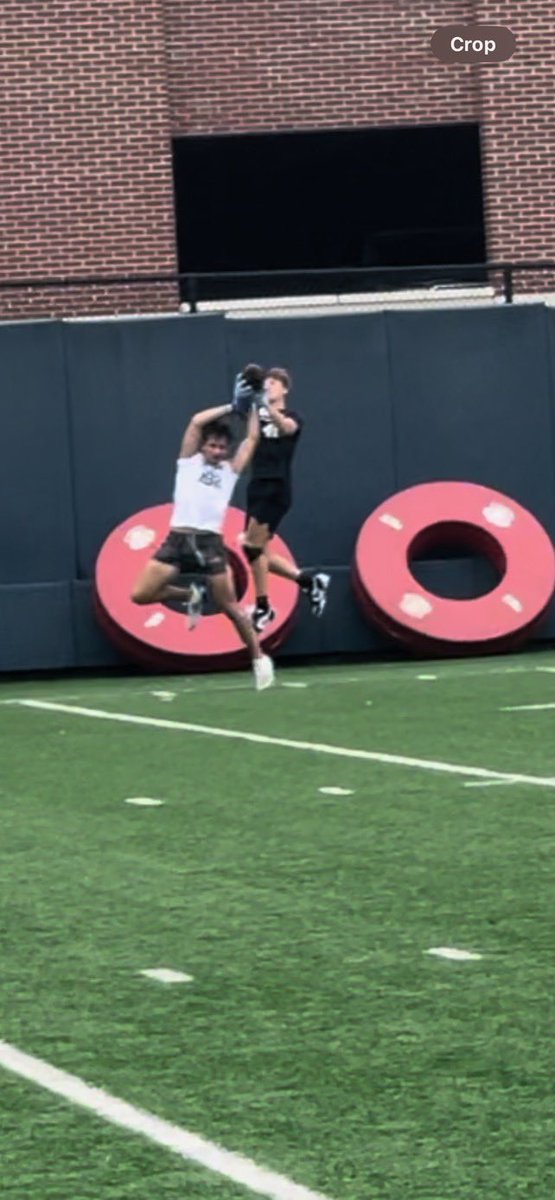 Parksy121's tweet photo. Had a great time at the @OleMissFb ❤️💙camp today, now on the way to the @HailStateFb camp for tmr can’t wait. https://t.co/q41E0OTZiB