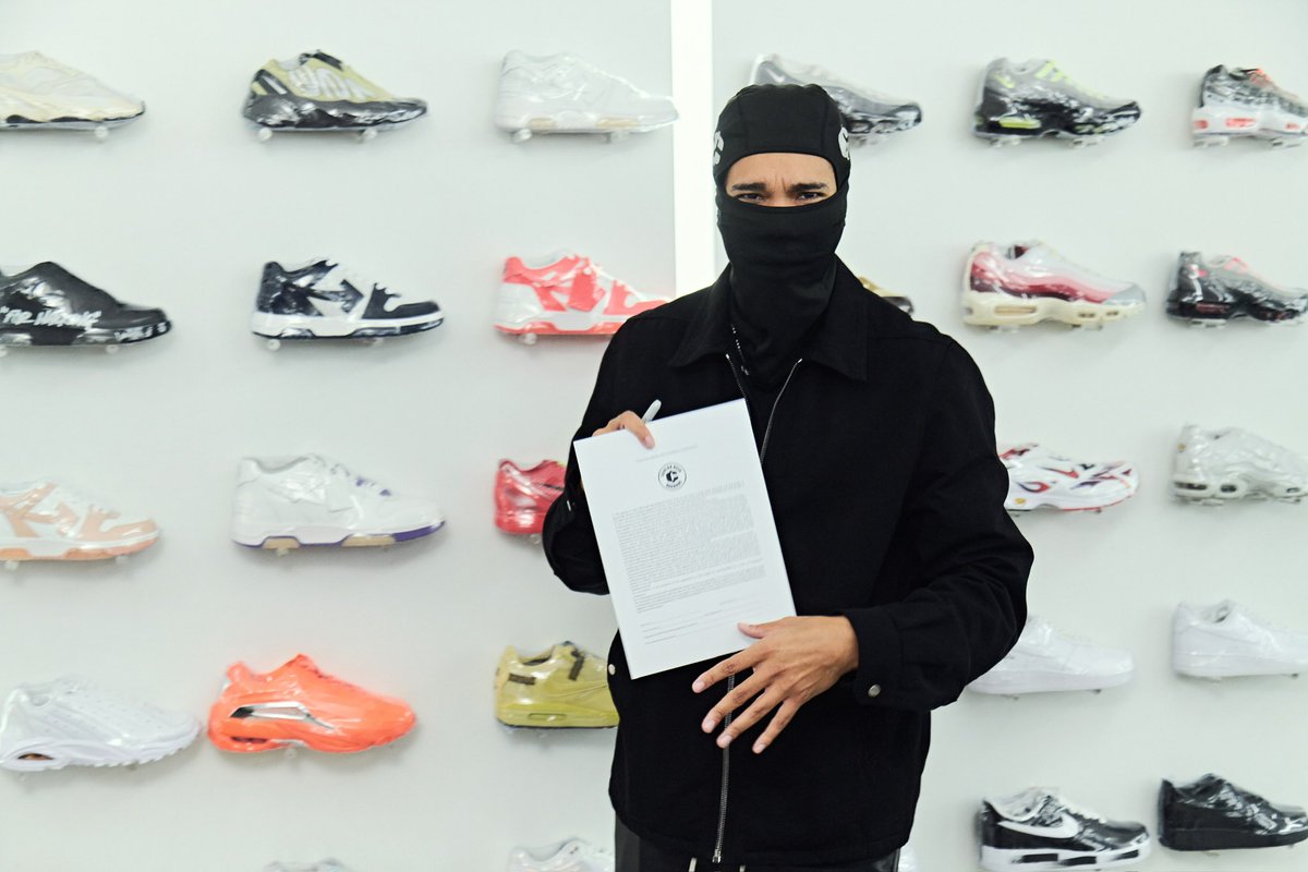 Craig Mitch tweet media