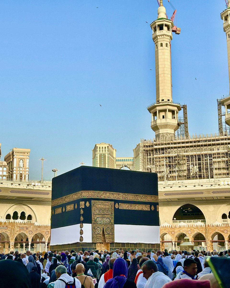 iniaSunquick's tweet photo. Pagi di Makkah 🩵 #RoadToHajj1445H https://t.co/cPrHET0WTV
