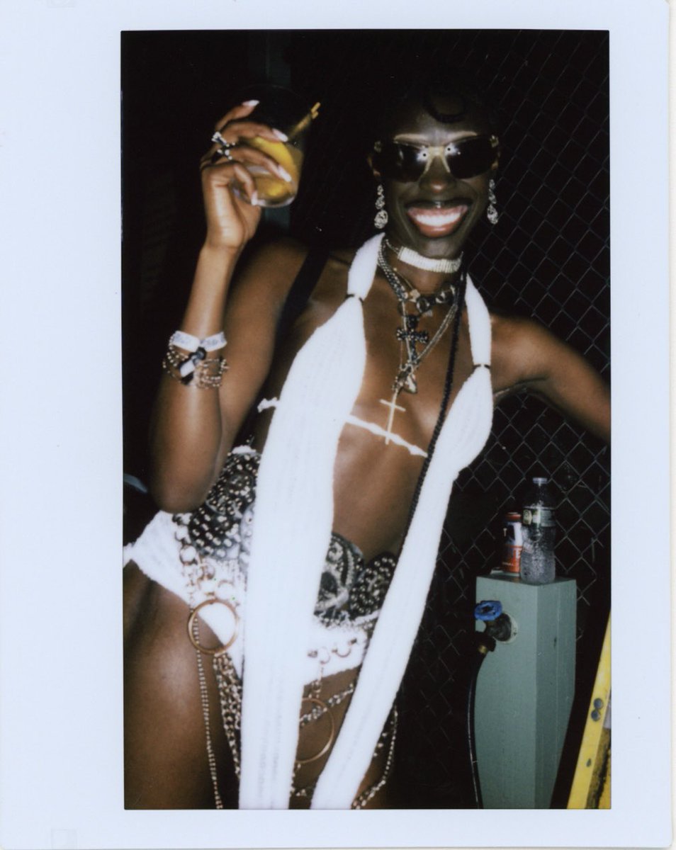 Everyday People tweet media