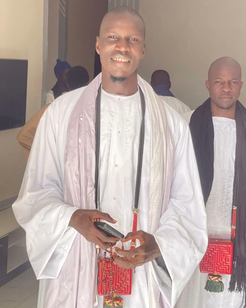 Muridulahii's tweet photo. Yalla nanou Serigne bi dollii Tawfexou Xassida yii
Alhamdoulilah Doli sant #boromtouba
Yalla naanou sax si #khassida yi
#ziar2024 @majmahunnuraynithies @studio_k1_fed_majmahun_nurayni
#serignemountakhambacké #serignetouba #serignetouba #serignesaliou #serignefallou https://t.co/DNzA6fZKrN