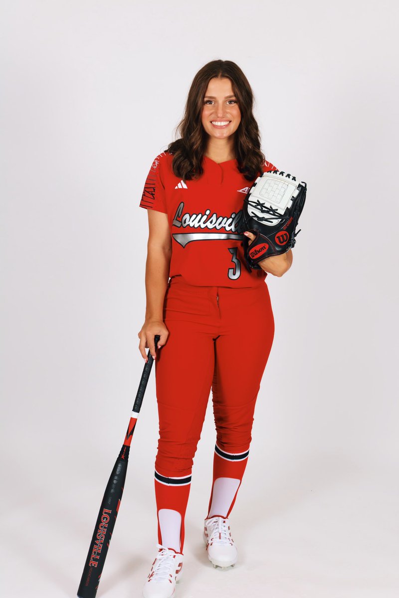 Can’t wait to start my new chapter! I’m so grateful for this opportunity I’ve been given and can’t thank everyone who’s helped me along the way enough. I can’t wait to get to work! <a href="/LouisvilleSB/">Louisville Softball</a> #gocards