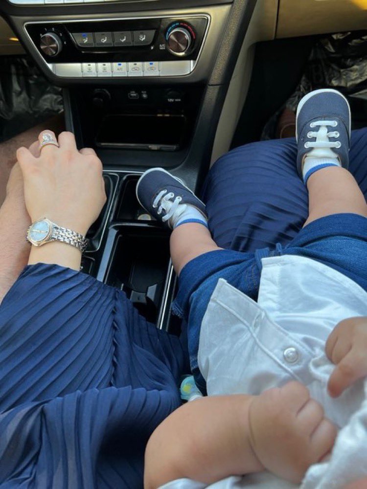 𝑂𝑛𝑒 𝑑𝑎𝑦 💙