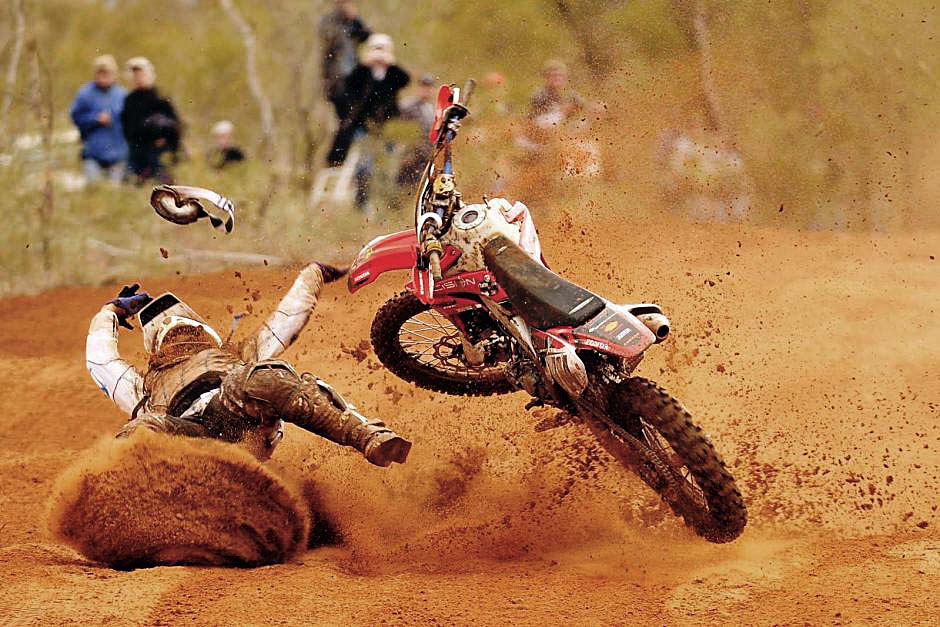 dustytimesmag's tweet photo. In the latest Dusty Times Issue, we dive into the history of the Australian FINKE Desert Race and how a ride to an outback pub became the world's toughest off-road race.⁠
⁠
👉️ Discover Issue 06: https://t.co/ejXaa0oxkL
⁠
#DustyTimes #Offroad #Motorsports #Powersports #Finke https://t.co/vSawo4O6wa