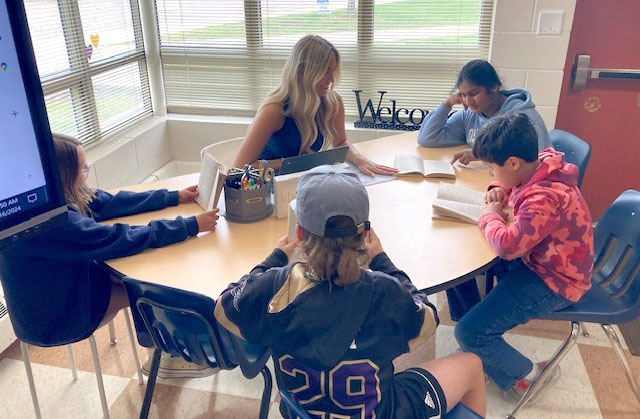 E Carver Co Schools tweet media