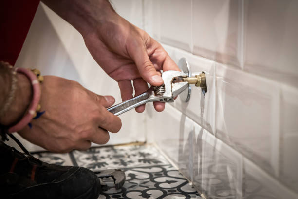 GidleyRemodel's tweet photo. Indulge in luxury and relaxation with our bathroom remodeling service. From spa-like retreats to practical family spaces, we tailor every detail to your needs and style. With expert craftsmanship and innovative designs, we'll transform your bathroom into a haven of comfort. https://t.co/bEZrbS87i2