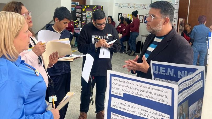 Con el fin de realzar los logros Educativos  del año, estamos en el premio de Gestión  Institucional  Integral de Calidad  Educativa  "Belén  San Juan". Donde han sido Seleccionadas las Instituciones más Sobresalientes y se evalúa La gestión territorial, curricular y escolar.