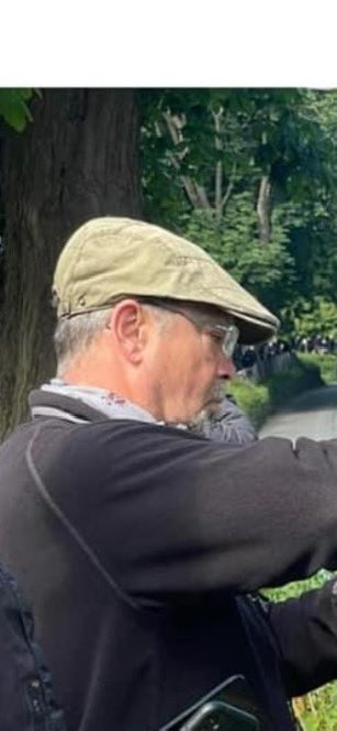 First thieves and now assholes that are bringing pliers and cutting the expensive livestock fencing from a friends private land at Conker Trees. 

Anyone at all recognise this utter thundercunt? He owes the landowner to replace the fencing. 

#TT2024