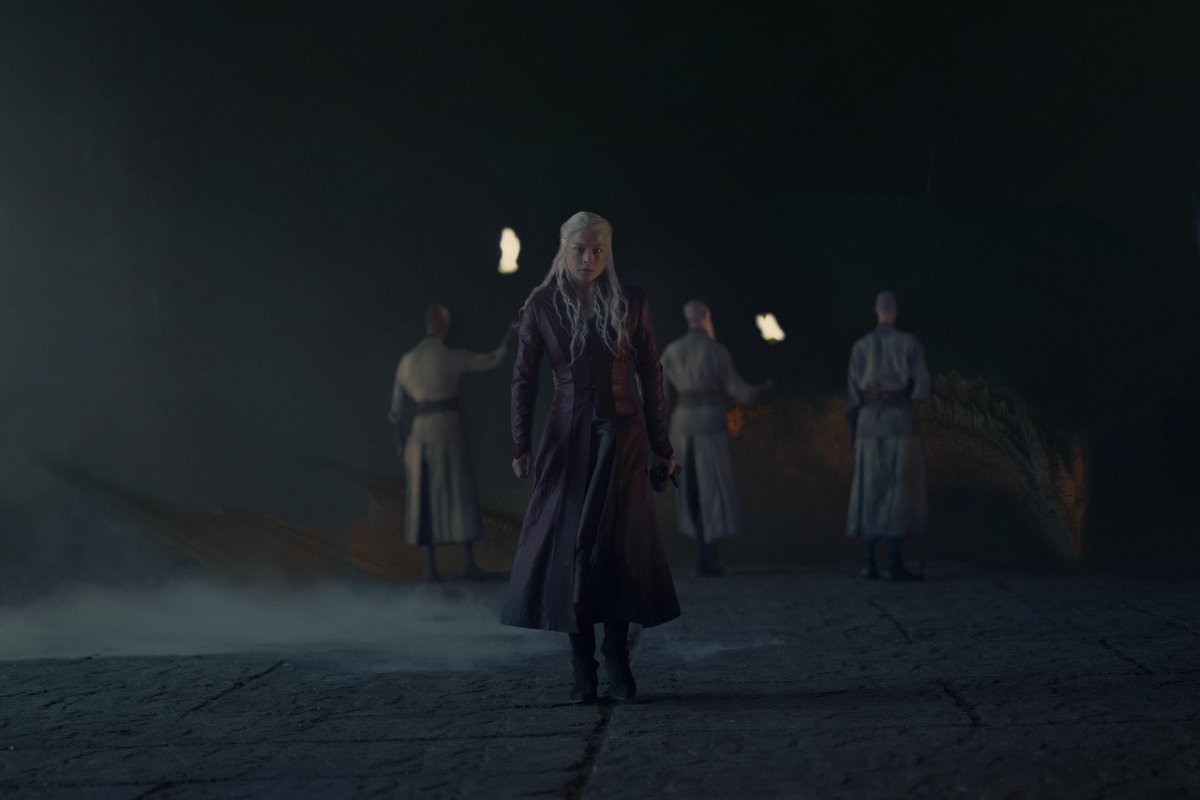 westerosies's tweet photo. New stills of Queen Rhaenyra Targaryen in ‘HOUSE OF THE DRAGON’ Season 2 https://t.co/RnuwQsUD4h