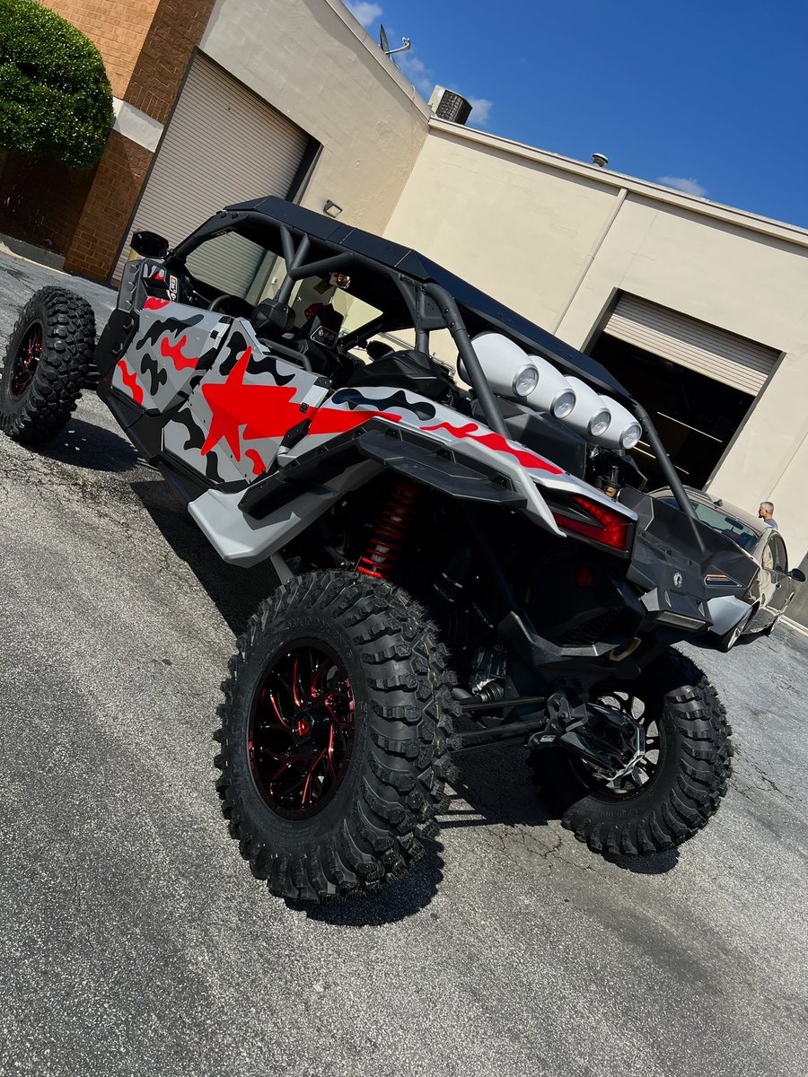 Block125 tweet media