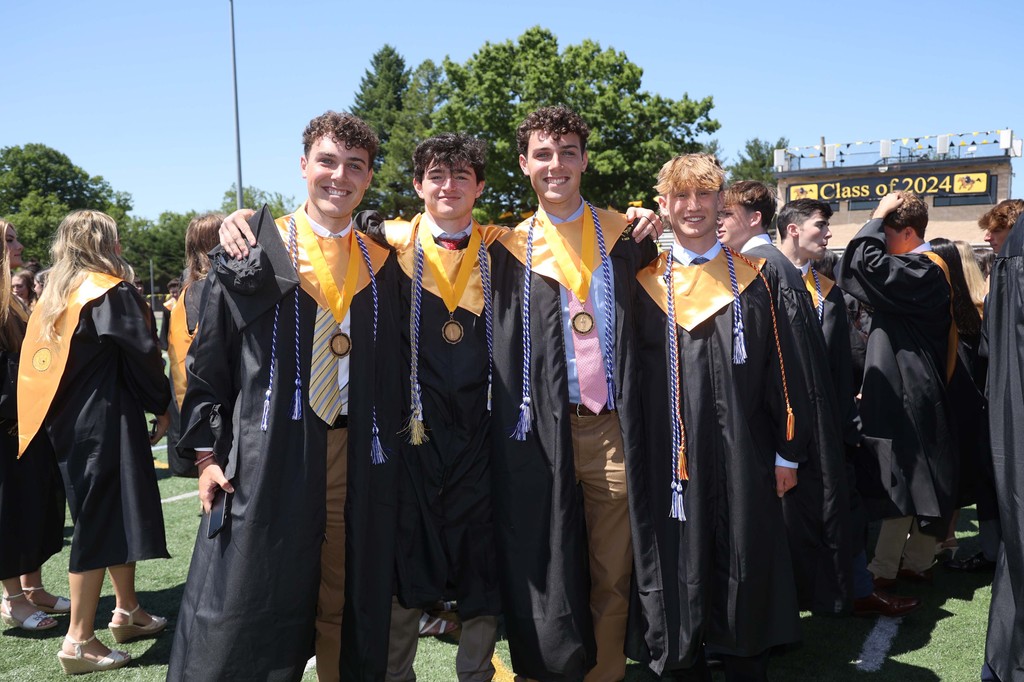StAnthonysHS's tweet photo. 🎓✨ Class of 2024 ✨🎓
Congratulations, graduates! Your hard work, dedication, and faith have led you to this moment. We're so proud of you!
#SAFriarNation #stanthonyshs #ClassOf2024 #GraduationDay #CatholicSchool #LongIsland #CatholicHighSchool #FaithAndEducation https://t.co/XyhssnuiWk