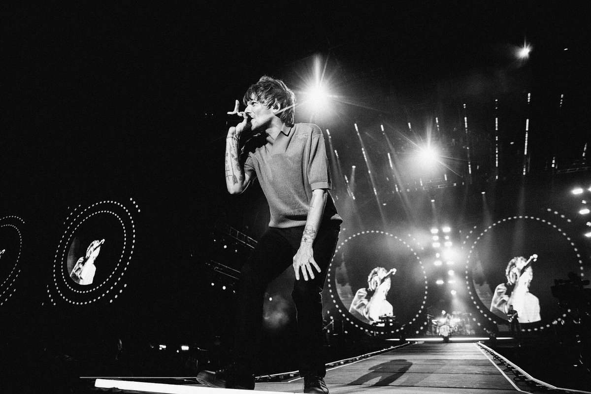 angelslouisw's tweet photo. ⓘ Este usuario fue parte del “Mexico City. Fucking mind blowing” de Louis Tomlinson https://t.co/3Sz03oTpzF