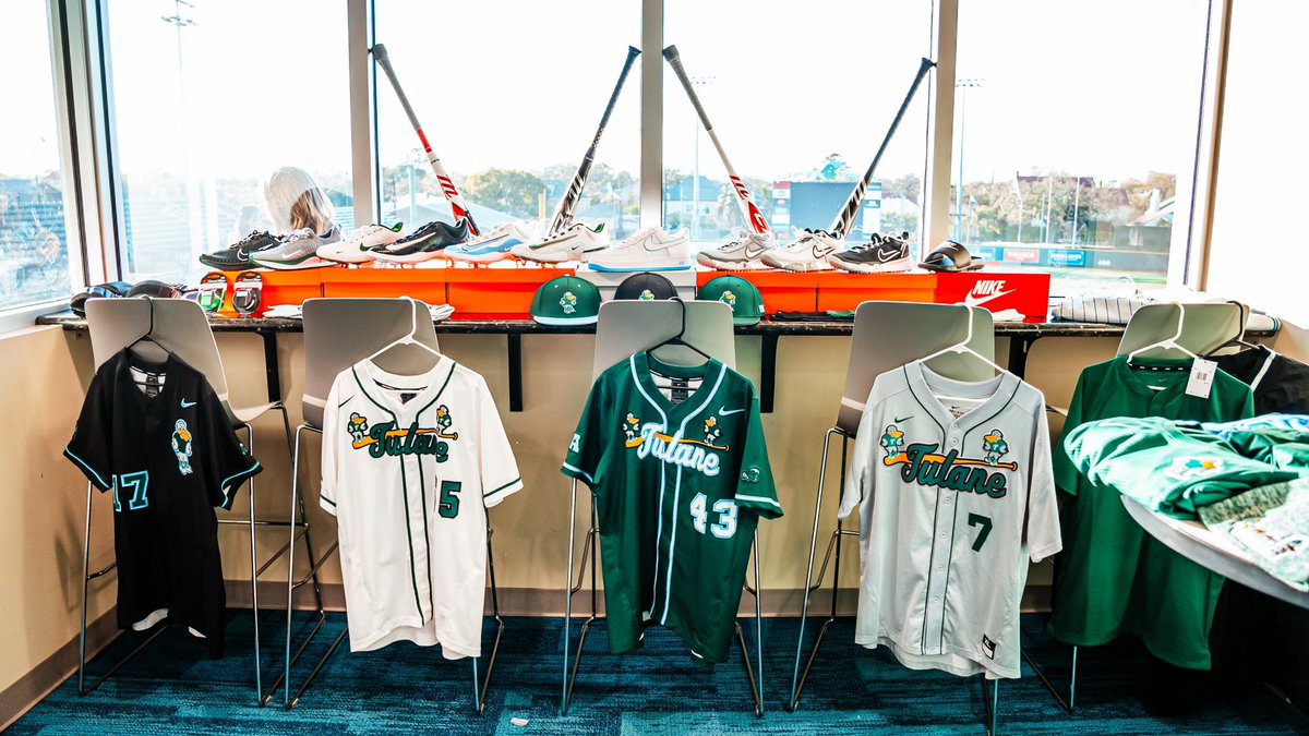 .<a href="/GreenWaveBSB/">Tulane Baseball</a>’s uniforms are nationally recognized, and it’s not hard to understand why!

WATCH 🎥: youtu.be/DpDBMdOB6DA?si…