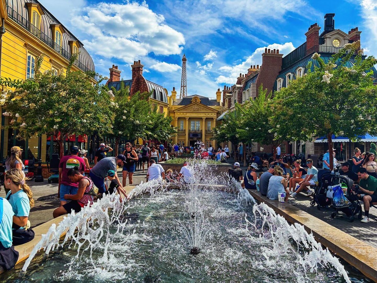 orlandowithco's tweet photo. You can’t go wrong with an afternoon in EPCOT 🥰

#disney #disneyworld #epcot #orlando https://t.co/ZsqFH5M3qn