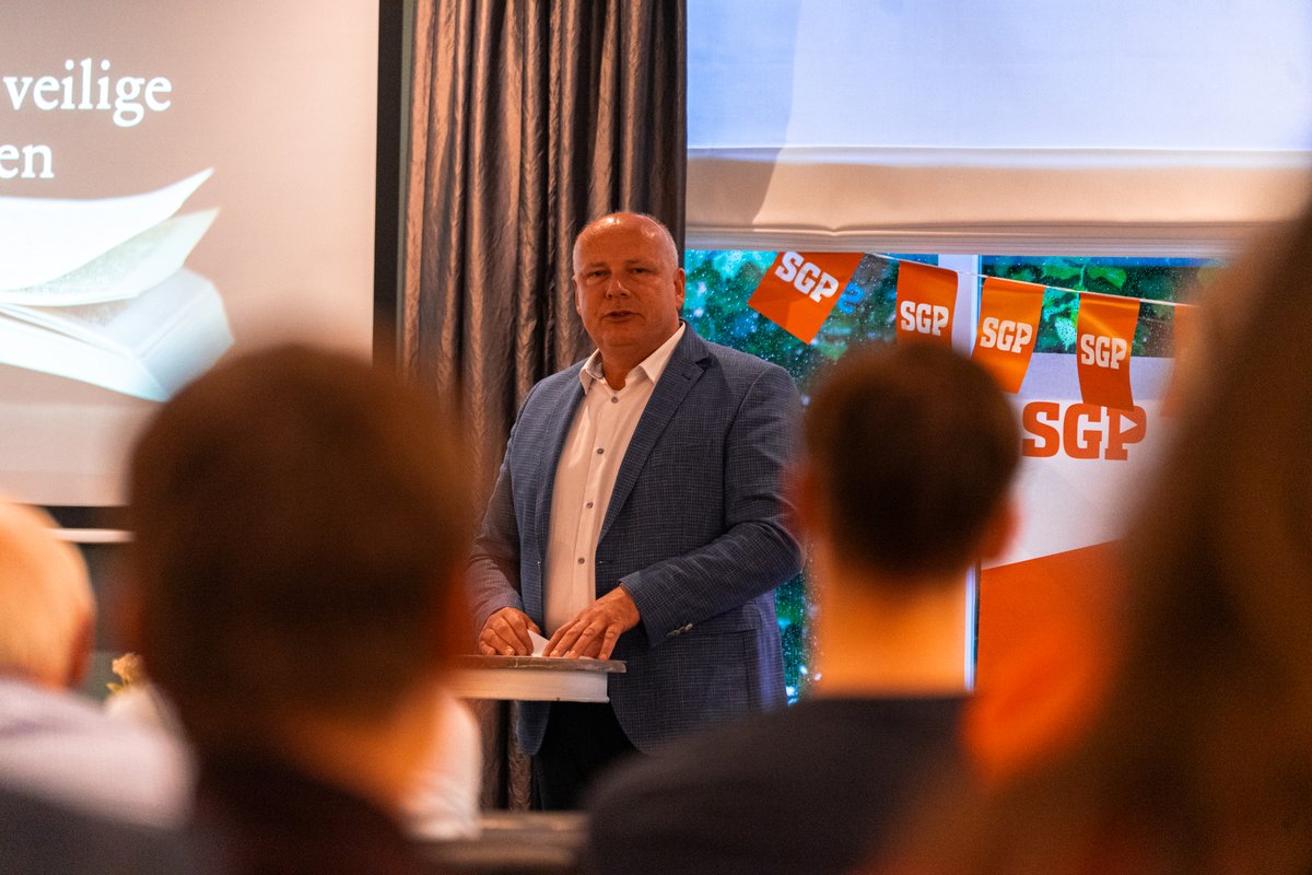 We mogen dankbaar terugkijken op een mooie en leerzame avond met Mark Brouwer vorige week dinsdag. 

Meer informatie, zie onze site: wierden.sgp.nl/actueel/nieuws…