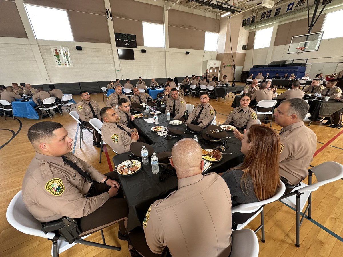 MiamiDade_SO's tweet photo. #BLE142 is one step closer to serving and protecting #OurCounty! This morning, they met with the command staff of their newly assigned districts. https://t.co/T28MTamH4X