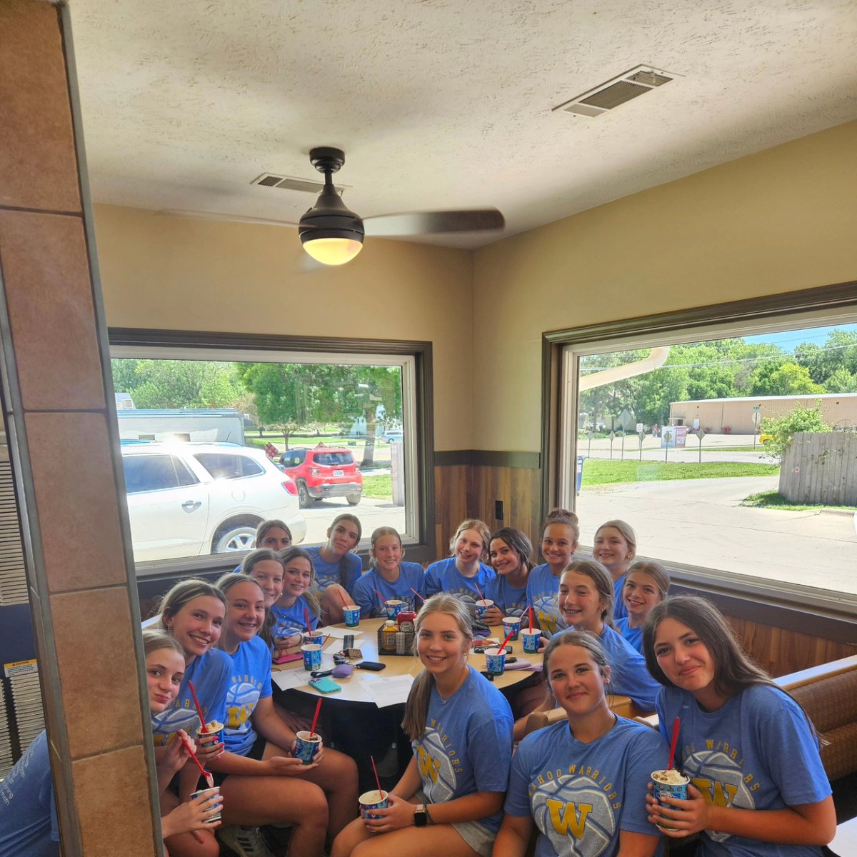 Wahoo Girls Basketball tweet media