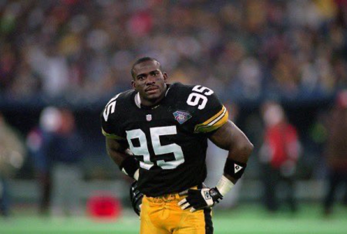 JoeSteelerFan's tweet photo. If you didn’t see this man play,  you have no idea the violence that ensued .   #Steelers ✨ https://t.co/j2WsnDujGd
