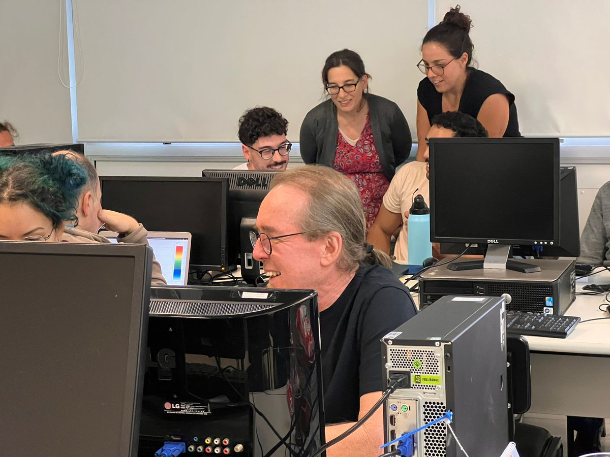 Flor Sangermano (@drflorsanger.bsky.social) (@drflorsanger) on Twitter photo With my colleague <a href="/PaulaPrist/">Paula Prist</a> teaching a course on #Ecoacoustics at <a href="/ufabc/">UFABC</a>, as a component of our <a href="/NSF/">U.S. National Science Foundation</a> BoCP grant on the effect of deforestation and regeneration on functional diversity. <a href="/ClarkUniversity/">Clark University</a> With my colleague <a href="/PaulaPrist/">Paula Prist</a> teaching a course on #Ecoacoustics at <a href="/ufabc/">UFABC</a>, as a component of our <a href="/NSF/">U.S. National Science Foundation</a> BoCP grant on the effect of deforestation and regeneration on functional diversity. <a href="/ClarkUniversity/">Clark University</a>