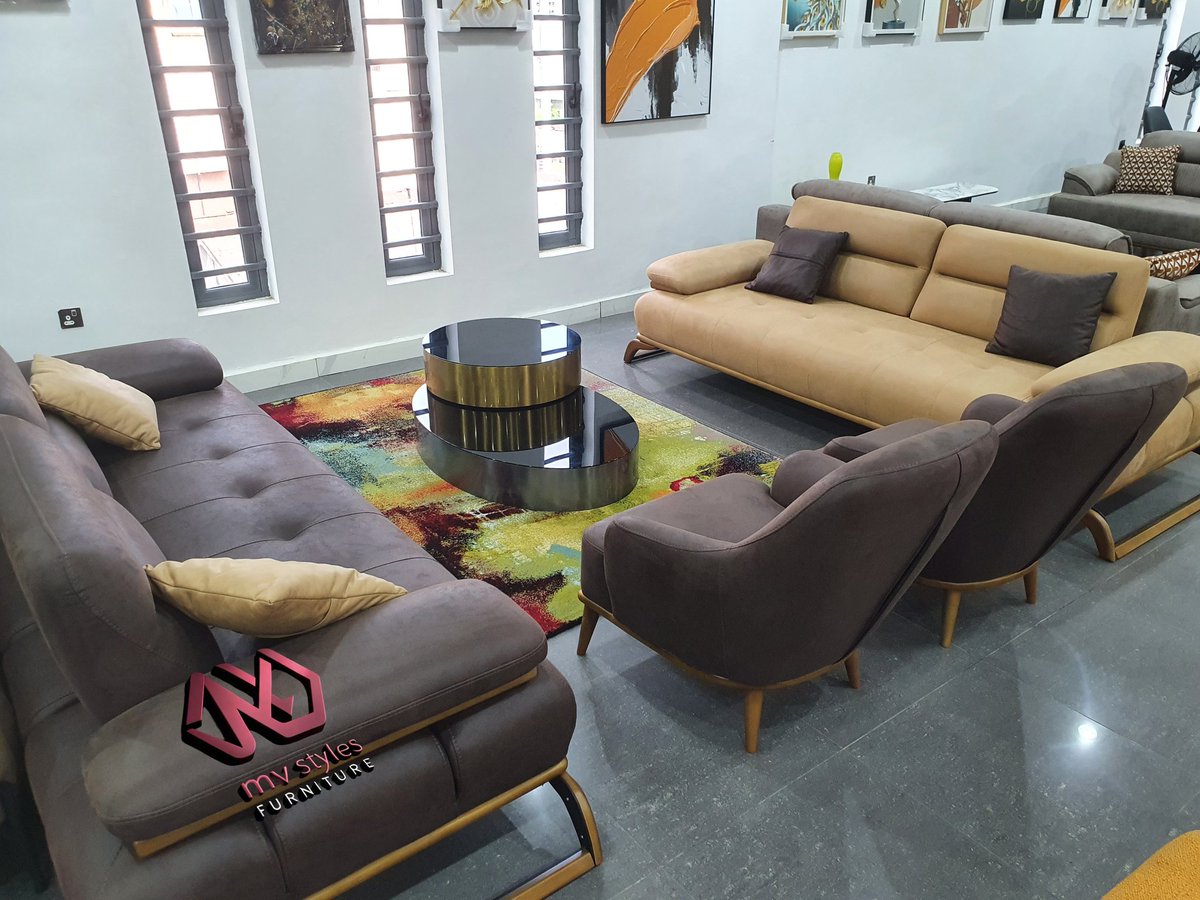_First_c1ass's tweet photo. Pure turkey sofa. 4.5m
Dm for more details +2348139255371 https://t.co/o6EDRRfZlC