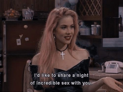 𝑳𝑰𝑽𝑰𝑵𝑮 𝑫𝑬𝑨𝑫 𝑮𝑰𝑹𝑳 🦇 (@screamnhorror) on Twitter photo 