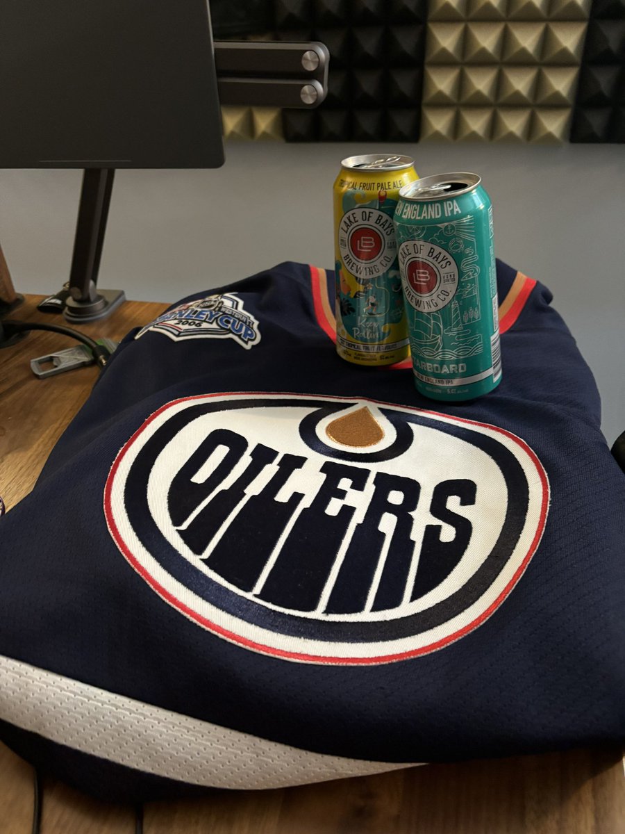 Our pal Angela from <a href="/lb_brewing/">Lake of Bays Brewing</a> has a unique relationship with the last #Oilers squad to go to the Cup Final.
She dropped by to talk a little Lake Of Bay’s #craftbeer &amp; her journey to #LetsGoOilers vs #Canes Game 7 in 2006.

💻 tallcanaudio.com/episode/tca1326
🎧 TallCanAudio.com/listen