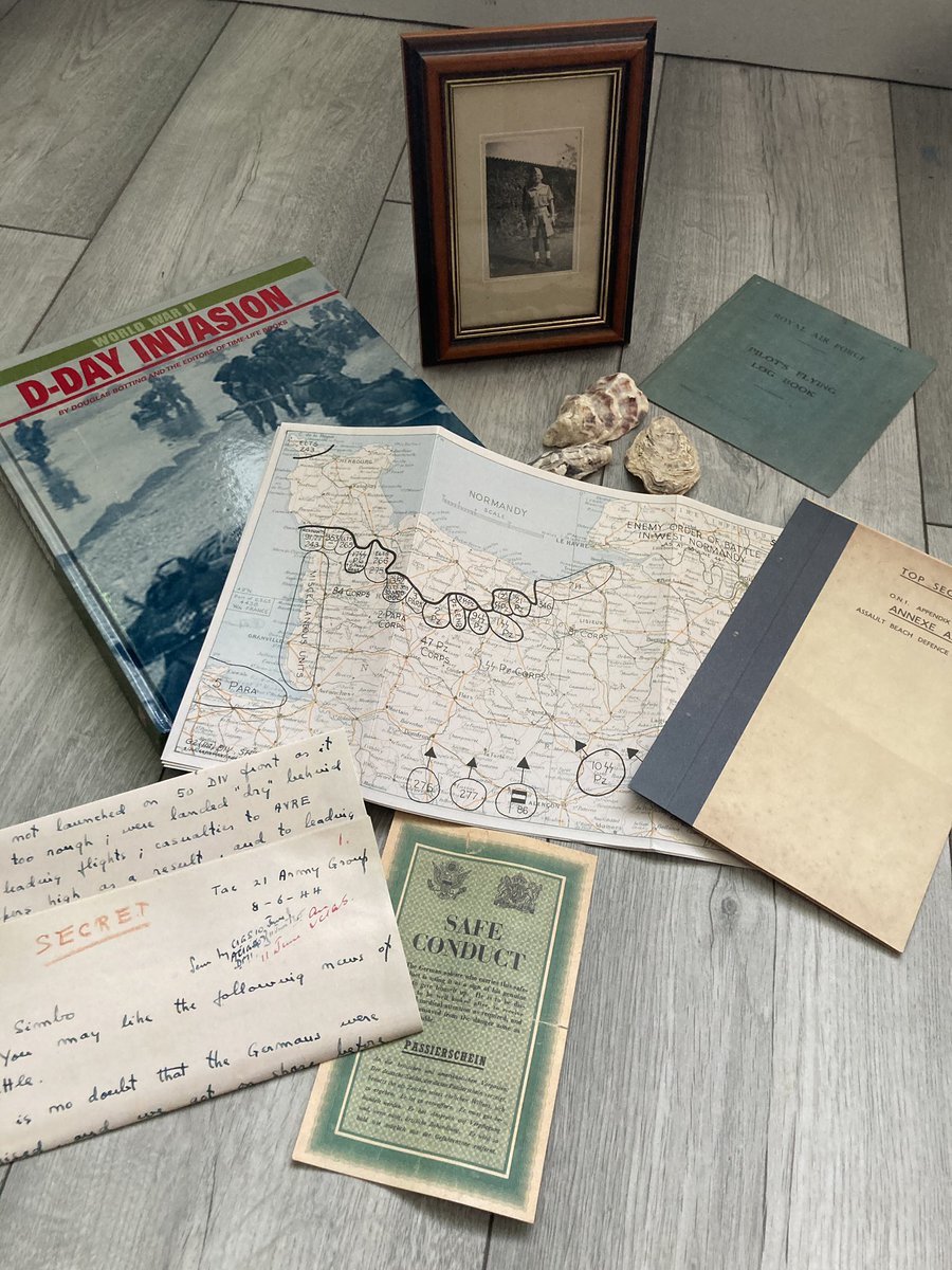 StNicholasChur3's tweet photo. As part of our D-Day 80 event we have a small exhibition in the Church of mementos from WW2. #Lestweforget #DDay80 https://t.co/9YBJmqfdvY