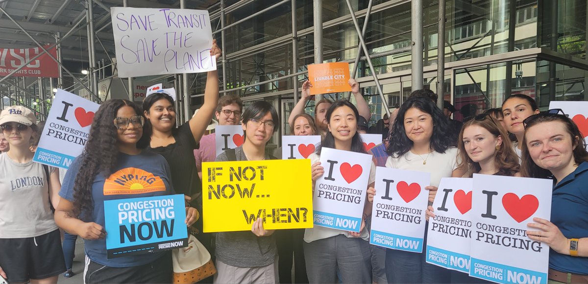 Straphangers Campaign tweet media