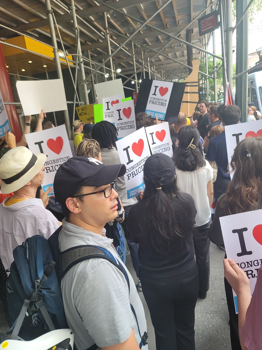 Straphangers Campaign tweet media