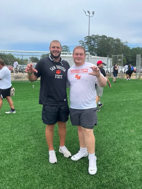 AidanPackheiser's tweet photo. Thank you for the amazing camp @BearkatsFB @CoachKCKeeler @KAltman_SHSU @CoachBangSHSU @DexDennard https://t.co/uSi2g06g19