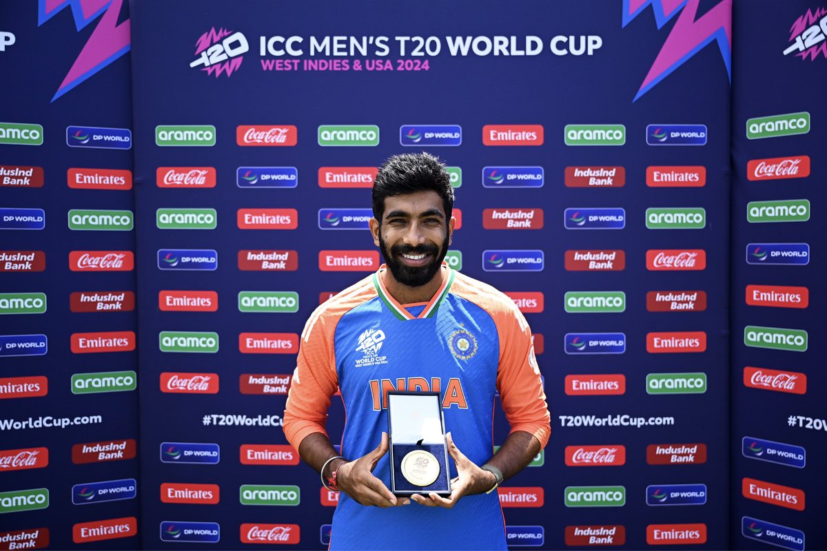 Jaspritbumrah93's tweet photo. 🇮🇳💙 https://t.co/yytDxjWuPp