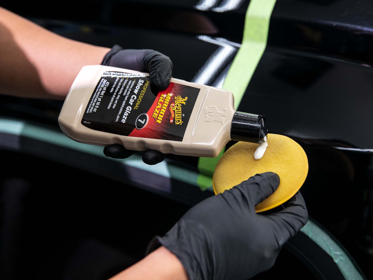 Meguiars's tweet photo. What’s one of our best professional polishes that adds depth &amp; gloss?
M07 Show Car Glaze.

#polish #glaze #professionaldetailing #professionalpolish #mirrorglaze #detailing #cardetailing #carcare #meguiars https://t.co/7MyHhkzXd8