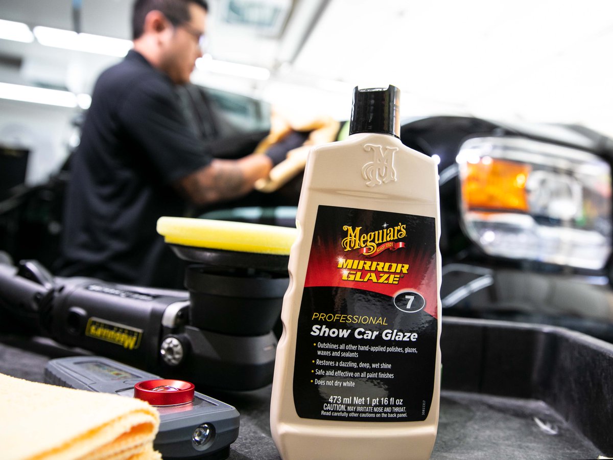 Meguiars's tweet photo. What’s one of our best professional polishes that adds depth &amp; gloss?
M07 Show Car Glaze.

#polish #glaze #professionaldetailing #professionalpolish #mirrorglaze #detailing #cardetailing #carcare #meguiars https://t.co/7MyHhkzXd8
