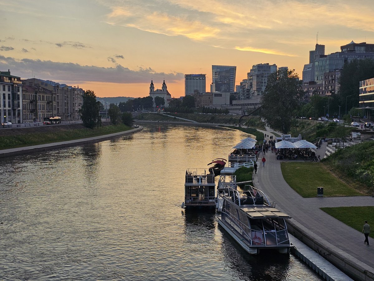 Just arrived in beautiful #Vilnius to join the European Congress on Digital Pathology   #ECDP2024. Looking forward to the talks tomorrow!
#digitalpathology
#ArtificiallyIntelligence 
#neuropathology