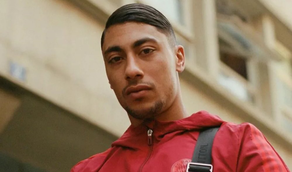 F_Desouche's tweet photo. Paris : le rappeur Maes condamné à 10 mois ferme et 10.000€ d'amende pour avoir assené des coups à un homme qui se faisait déjà tabasser. Une nouvelle fois absent du procès et vivant à Dubaï, il est sous mandat d'arrêt
 https://t.co/2gSXbgopbO https://t.co/oCjAMtIDyS