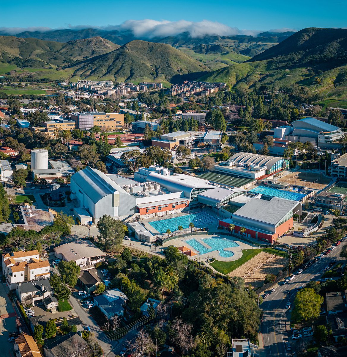 Cal_Maritime's tweet photo. Cal Maritime 🤝 @CalPoly https://t.co/bJoBBWH9GK