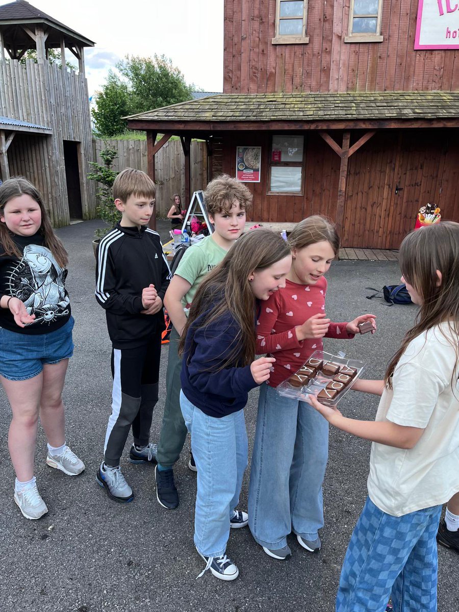 MidgleySchool's tweet photo. At our Hoe Down party we also had a surprise birthday cake for Betsy! Happy Birthday 🥳 https://t.co/V4OFduLLdW