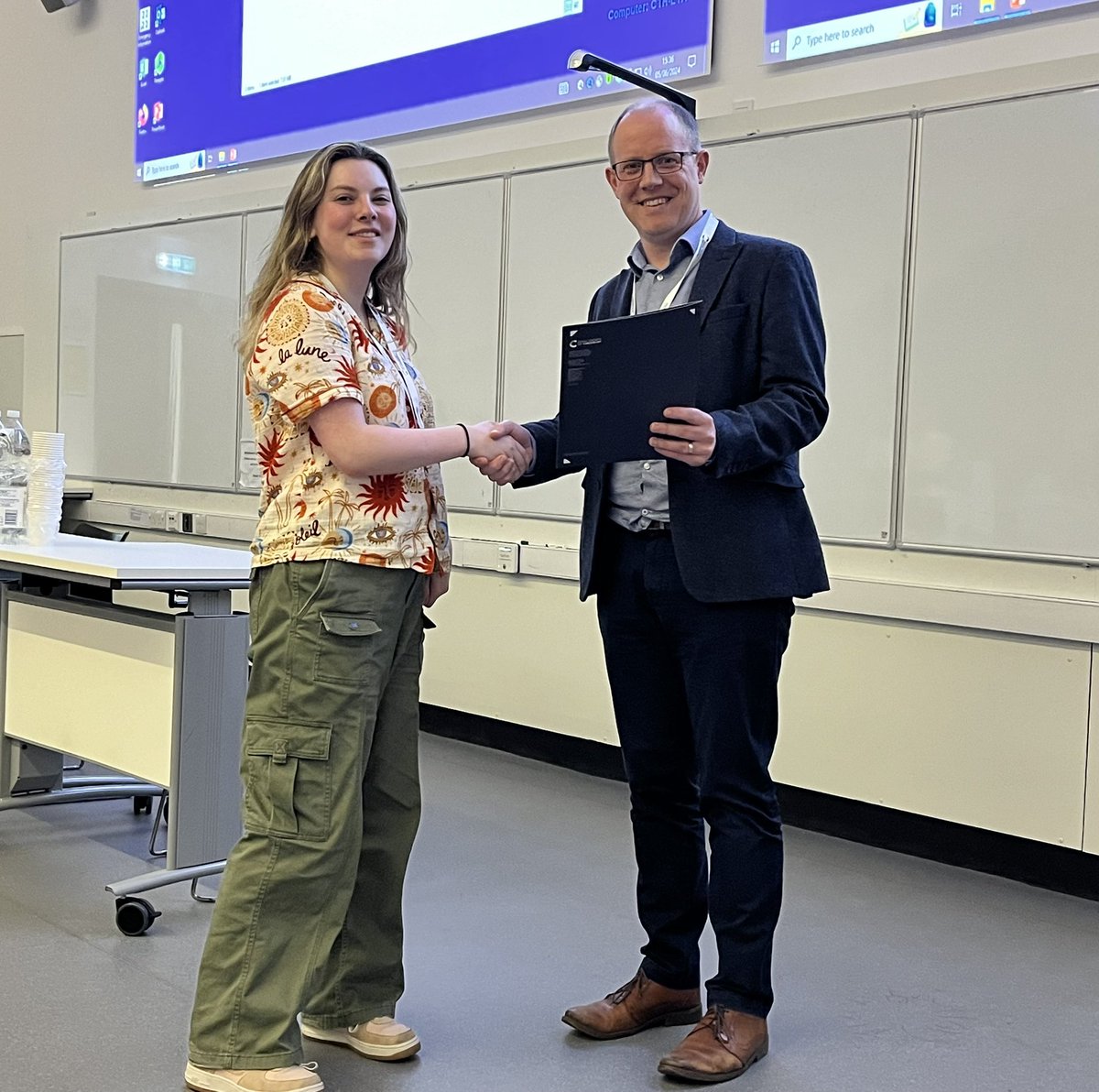 McHugh Group (@mchugh_group) on Twitter photo Congratulations to Beth Turner for winning an <a href="/RoySocChem/">Royal Society of Chemistry</a> Journal of Materials Chemistry poster prize @UkPorMat! ๐ ๐ฅณ Congratulations to Beth Turner for winning an <a href="/RoySocChem/">Royal Society of Chemistry</a> Journal of Materials Chemistry poster prize @UkPorMat! ๐ ๐ฅณ