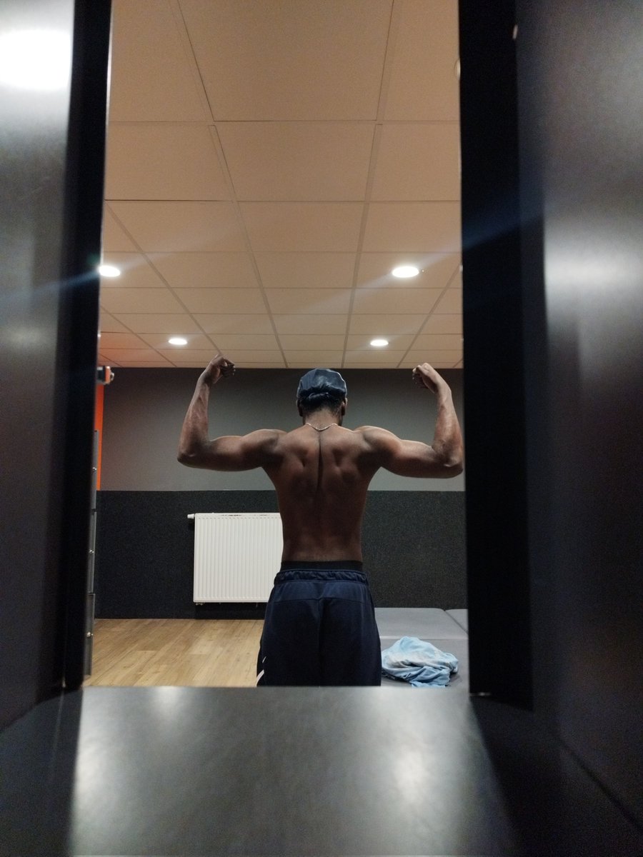 Bbcmastercash's tweet photo. All sweaty for u piggies and want to drain small bitch piggies like you RIGHT NOW ! Y'all need to worship me and beg me to take your money which is now MINE. Available on snap.

Cashmaster bnwo cashslave paypig bbc findom moneyslave sissy cashfag fagcash cashmeet whalesub drain https://t.co/wZKpTQmriJ