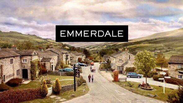 JOB ALERTS: Storyliner and a Script Supervisor for Emmerdale. 12 month contracts on both roles…

itvjobs.referrals.selectminds.com/jobs/storyline…

itvjobs.referrals.selectminds.com/jobs/script-su…