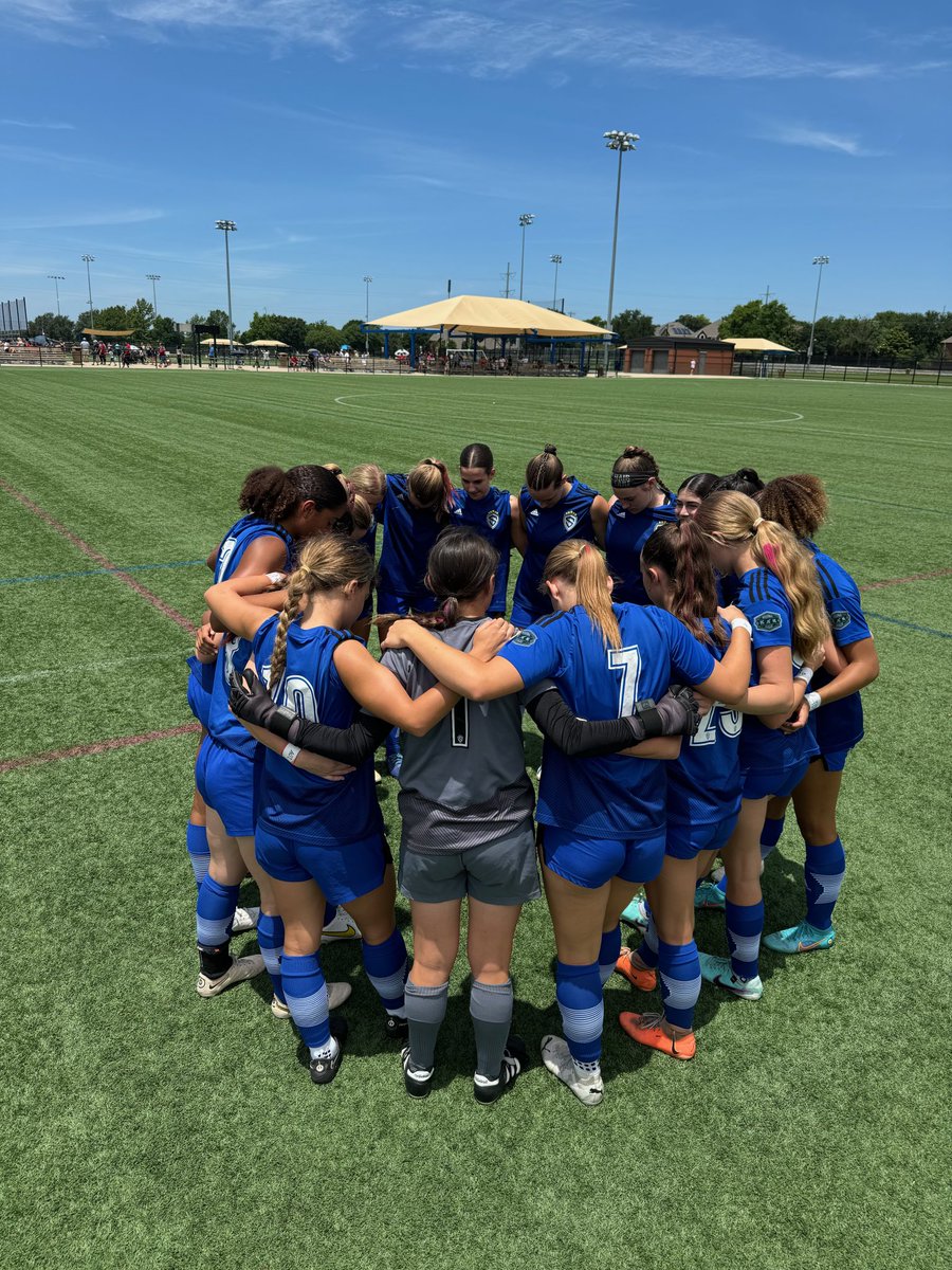 First win of Regional playoffs. Won 5-1 congrats to <a href="/Kate_Rees10/">Kate Rees</a>, <a href="/AshlynB_2027/">Ashlyn</a> for thier goals and <a href="/PaisleyBowling6/">Paisley Bowling</a> for her hat trick.  So proud of this team.  <a href="/Royal08g/">Sting Dallas Royal ECNL-RL 08G</a> <a href="/NickSoutar/">Nick Soutar</a> <a href="/StingSoccerClub/">Sting Soccer Club</a> <a href="/ECNLgirls/">ECNL Girls</a> <a href="/ImYouthSoccer/">ECNL/GA/Recruiting/College Soccer</a> <a href="/ImCollegeSoccer/">College Soccer Truth ™</a> <a href="/PrepSoccer/">Prep Soccer ⚽️</a>