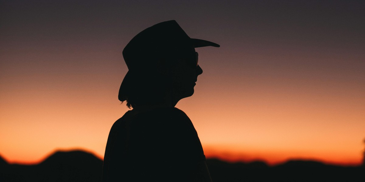 StopFitzhughCon's tweet image. Happy World Environment Day! Let&apos;s protect the natural beauty that makes our community special. The proposed concert venue threatens to replace the sounds of nature with disruptive noise, light, and traffic. Let&apos;s keep our skies dark, our nights quiet, and our wildlife safe. ✊