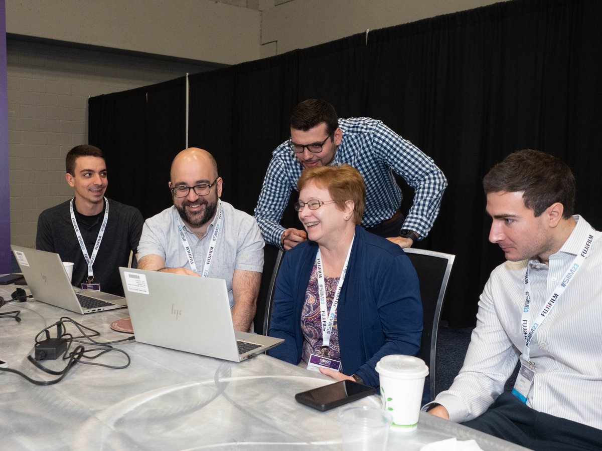 SIIM_Tweets's tweet photo. Join us in person for the #SIIMHackathon & 2024 Hackathon Showcase where participants will share & demo final projects! Winners will be announced at the #SIIM24 closing session.
@mohannadhussain @LesFolio
Learn More | https://t.co/pT3oHsIONp
Register | https://t.co/Pd04bWR0cJ https://t.co/LntaNYKoUA