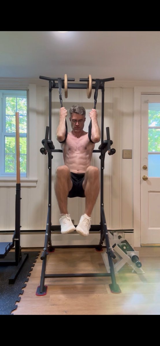 CoachGeoffReed's tweet photo. *Weekend Warrior Wednesday*

Here’s a full-body longevity workout that comes directly from the @atgexercise “Weekend Warrior Pro” training program.

This is a sample of how I train to stay fit, strong, and mobile at 47: https://t.co/b0mc2gUnpn