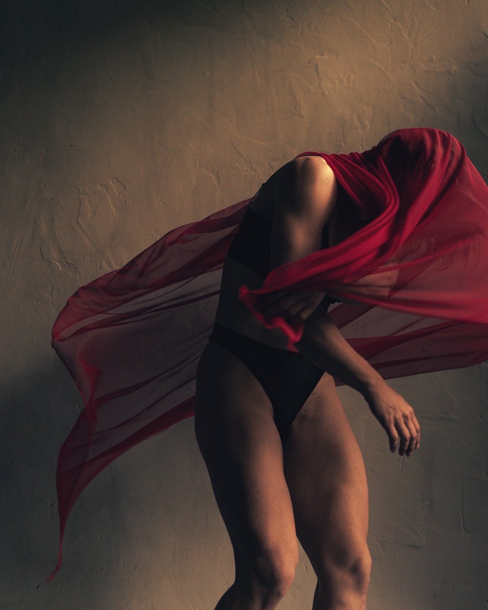 j_cornflower's tweet image. Dynamic red😌
#sonyalpha #a7III #tamron2875 #укртві #photooftheday