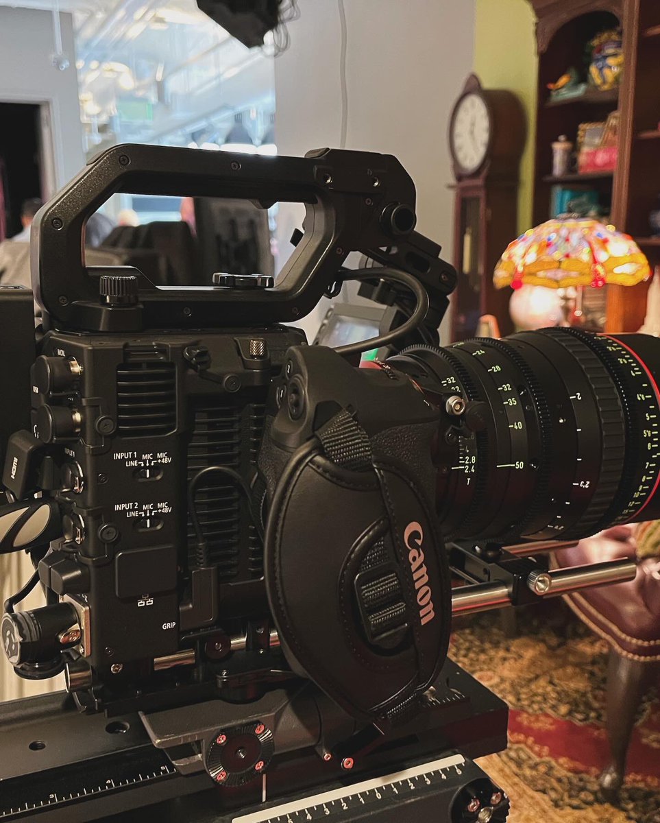 SamysDV's tweet image. Just announced - the new @CanonUSApro #C400!  Come see it in-person at our @CineGearExpo booth this Friday &amp;amp;  Saturday, June 7 &amp;amp; 8.

Visit the @samys_camera booth and enter to win awesome prizes!  
#cinegear2024 #cinegearexpo